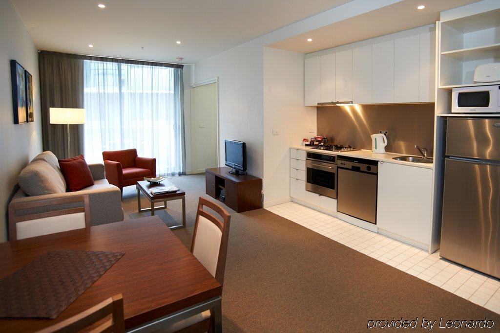 Quest On Dorcas Aparthotel Melbourne Bagian luar foto