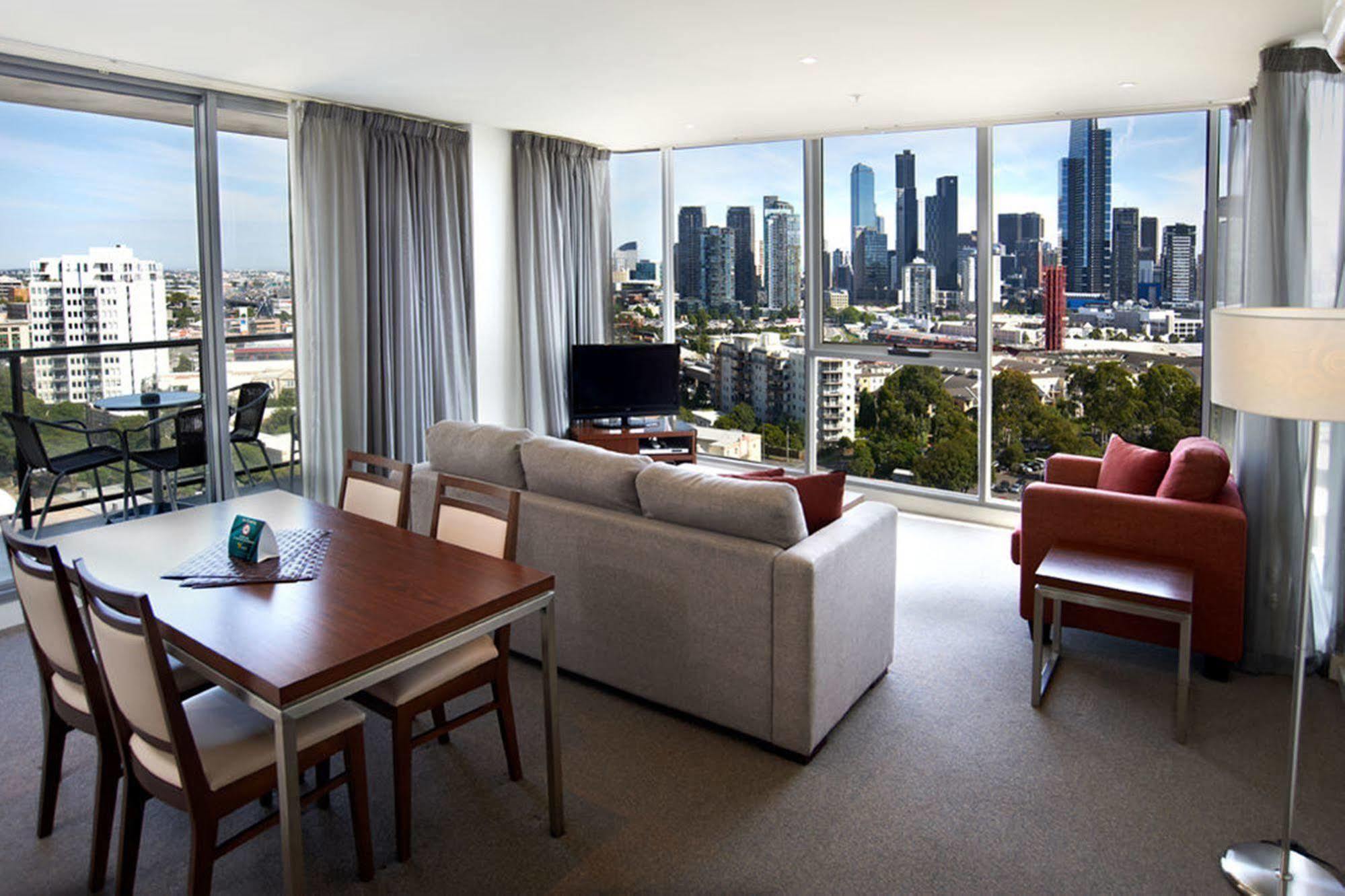 Quest On Dorcas Aparthotel Melbourne Bagian luar foto